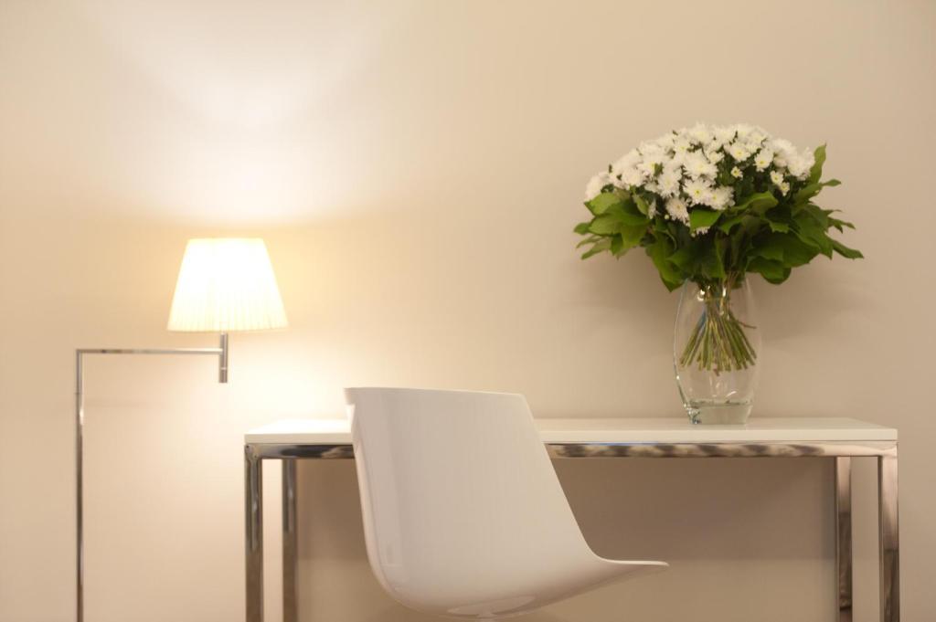 Le Cesar Hotel Provins Phòng bức ảnh